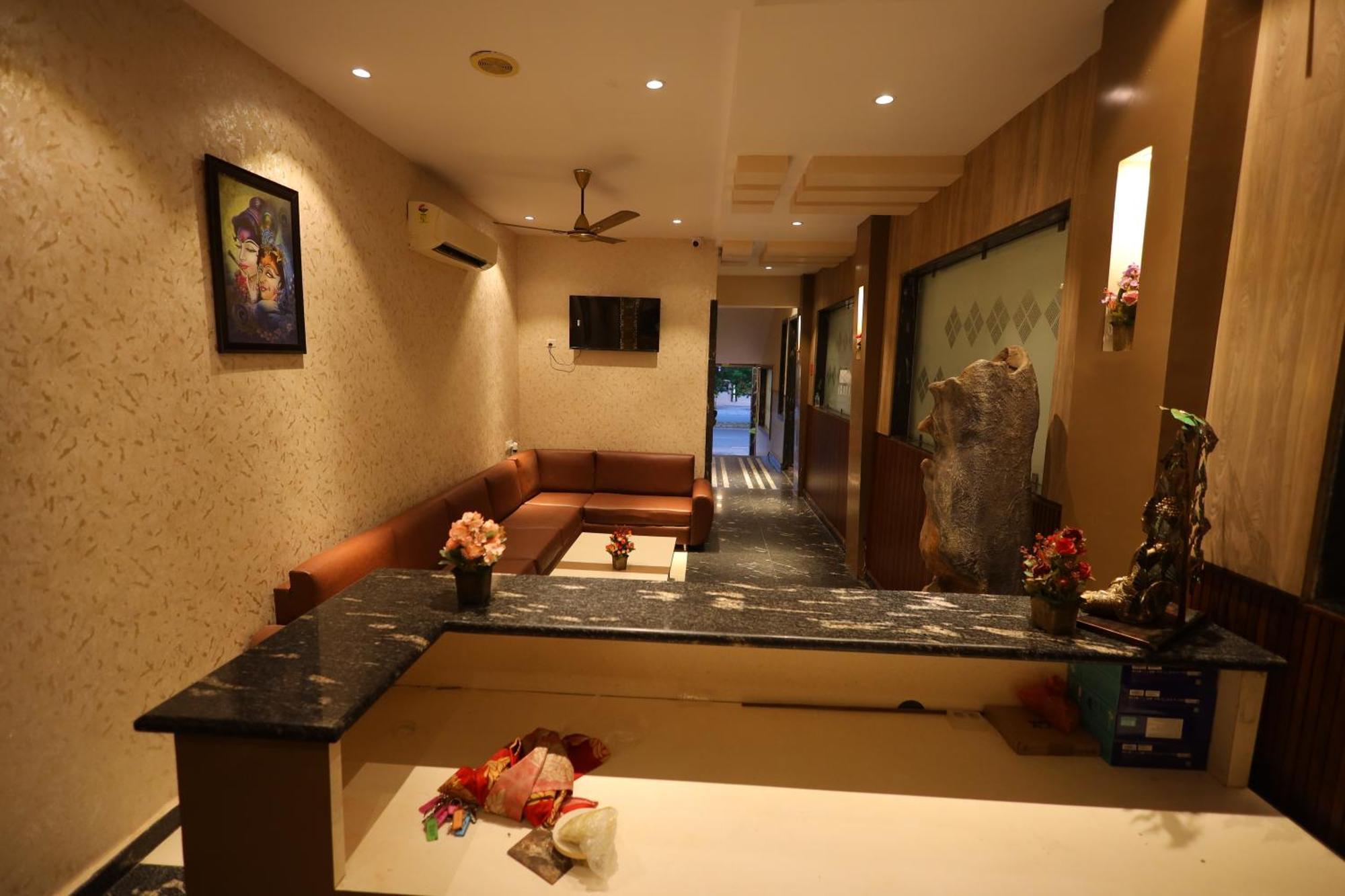 Hotel Bhagyaraj Palace A Luxury Hotel Keshavpuram Kānpur Exterior photo